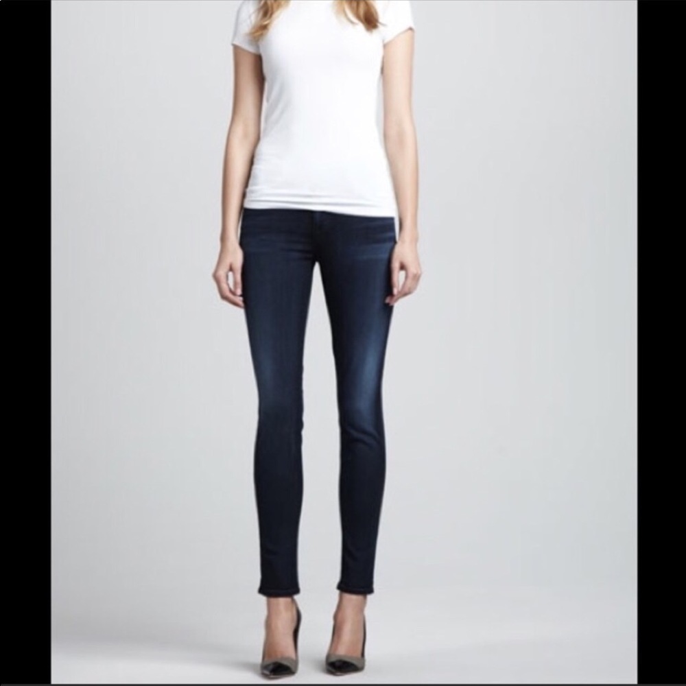 J Brand 620 Midrise Super Skinny Raven